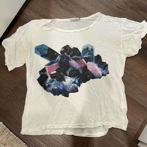 Aritzia t shirt